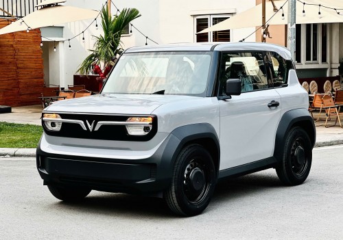 Thuê xe điện tự lái VF3